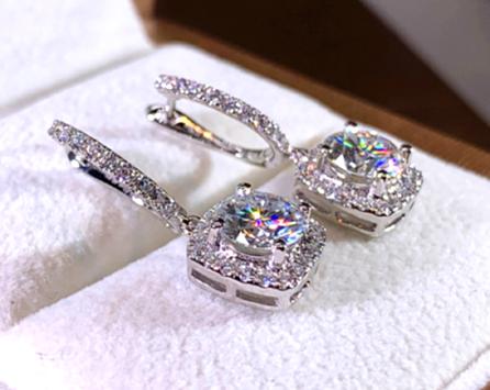 Women’s Crystal Drop Earrings Women's Crystal Drop Earrings